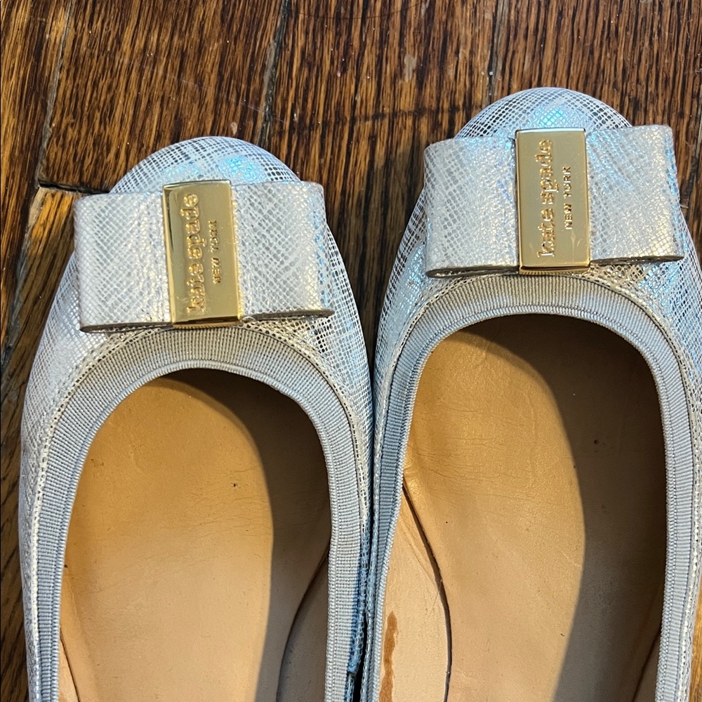 Kate Spade Cream and Gold Bow Flats
